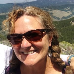 Meet your Posher, Claire